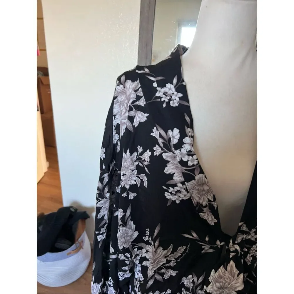 Spiritual gangster kimono sleeve floral robe one size EUC